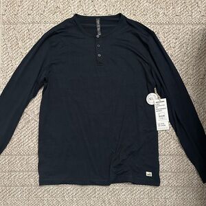 Vuori long sleeve Performance Henley Ink Heather size XL